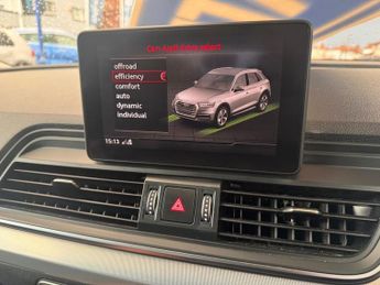 AUDI Q5 2.0 TDI 40 Sport SUV 5dr Diesel S Tronic quattro Euro 6 (s/s) (1