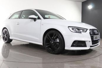 AUDI A3 2.0 TDI S line Hatchback 3dr Diesel S Tronic Auto 6Spd quattro E