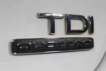 AUDI A3 2.0 TDI S line Hatchback 3dr Diesel S Tronic Auto 6Spd quattro E