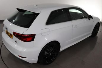 AUDI A3 2.0 TDI S line Hatchback 3dr Diesel S Tronic Auto 6Spd quattro E