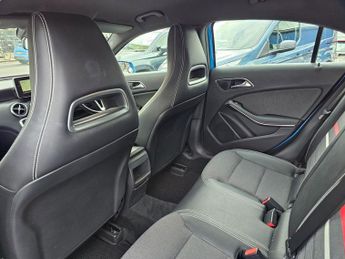 MERCEDES-BENZ A-CLASS AUTOMATIC 1.6 A180 SE Hatchback 5dr Petrol 7G-DCT Euro 6 (s/s) (