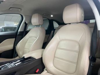 JAGUAR F-PACE 2.0 D180 Prestige SUV 5dr Diesel Auto AWD Euro 6 (s/s) (180 ps)