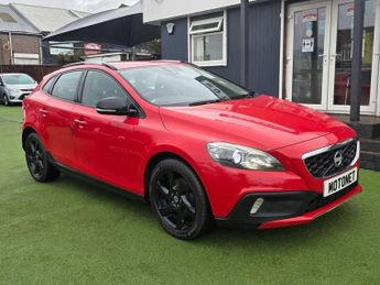 Volvo V40 1.6 D2 Lux Hatchback 5dr Diesel Manual Euro 5 (s/s) (115 ps)