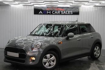 MINI Hatch 1.5 Cooper D Hatchback 5dr Diesel Manual Euro 6 (s/s) (116 ps)