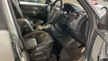 LAND ROVER DISCOVERY 4 3.0 SD V6 XS SUV 5dr Diesel Auto 4WD Euro 5 (255 bhp)