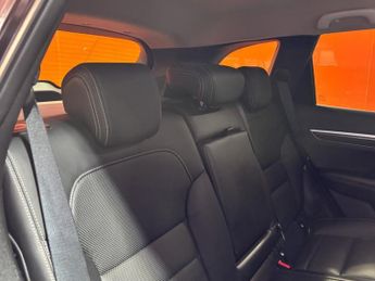 RENAULT KOLEOS 1.7 Blue dCi GT Line SUV 5dr Diesel X-Trn A7 Euro 6 (s/s) (150 p