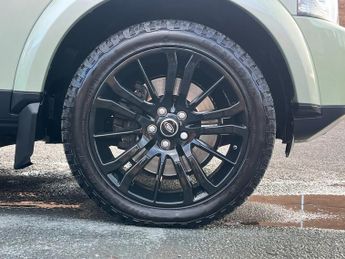 LAND ROVER DISCOVERY 4 3.0 SD V6 GS SUV 5dr Diesel Auto 4WD Euro 5 (s/s) (255 bhp)