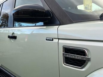 LAND ROVER DISCOVERY 4 3.0 SD V6 GS SUV 5dr Diesel Auto 4WD Euro 5 (s/s) (255 bhp)