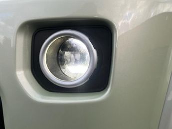 LAND ROVER DISCOVERY 4 3.0 SD V6 GS SUV 5dr Diesel Auto 4WD Euro 5 (s/s) (255 bhp)