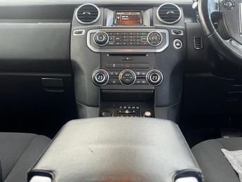 LAND ROVER DISCOVERY 4 3.0 SD V6 GS SUV 5dr Diesel Auto 4WD Euro 5 (s/s) (255 bhp)