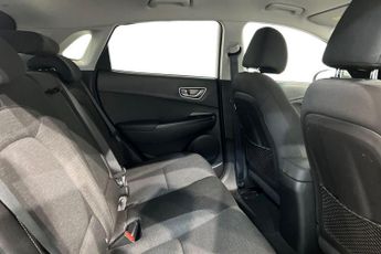 HYUNDAI KONA 64kWh Premium SUV 5dr Electric Auto (10.5kW Charger) (204 ps) Pa