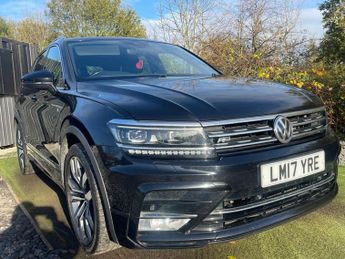VOLKSWAGEN TIGUAN 2.0 TDI BlueMotion Tech R-Line SUV 5dr Diesel DSG 4Motion Euro 6