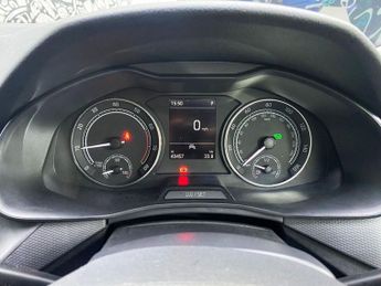 SKODA KAMIQ 1.0 TSI SE SUV 5dr Petrol DSG Euro 6 (s/s) (115 ps)