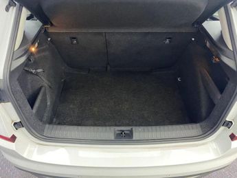SKODA KAMIQ 1.0 TSI SE SUV 5dr Petrol DSG Euro 6 (s/s) (115 ps)