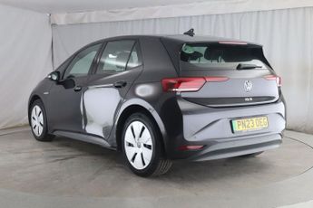 VOLKSWAGEN ID.3 Pro 58kWh Life Hatchback 5dr Electric Auto (145 ps)