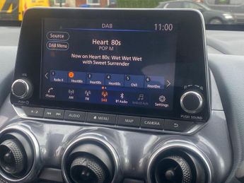 NISSAN JUKE 1.0 DIG-T Tekna SUV 5dr Petrol Manual Euro 6 (s/s) (117 ps)