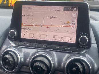 NISSAN JUKE 1.0 DIG-T Tekna SUV 5dr Petrol Manual Euro 6 (s/s) (117 ps)