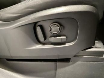 LAND ROVER DEFENDER 90 3.0 D250 MHEV X-Dynamic HSE SUV 3dr Diesel Auto 4WD Euro 6 (s/s)