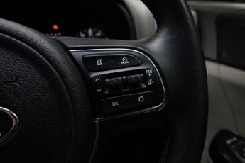 KIA SPORTAGE 2.0 CRDi First Edition SUV 5dr Diesel Auto AWD Euro 6 (182 bhp)