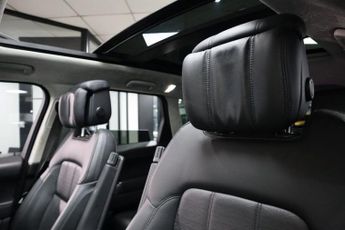 LAND ROVER RANGE ROVER SPORT 3.0 SD V6 Autobiography Dynamic SUV 5dr Diesel Auto 4WD Euro 6 (