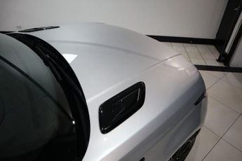 LAND ROVER RANGE ROVER SPORT 3.0 SD V6 Autobiography Dynamic SUV 5dr Diesel Auto 4WD Euro 6 (