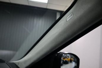 LAND ROVER RANGE ROVER SPORT 3.0 SD V6 Autobiography Dynamic SUV 5dr Diesel Auto 4WD Euro 6 (