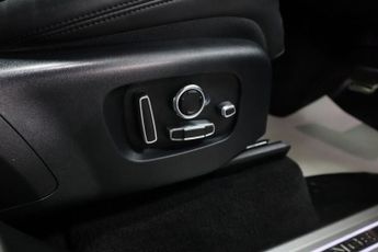 LAND ROVER RANGE ROVER SPORT 3.0 SD V6 Autobiography Dynamic SUV 5dr Diesel Auto 4WD Euro 6 (