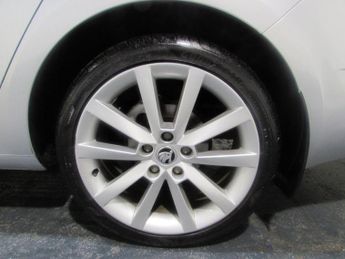 SKODA OCTAVIA 1.5 TSI ACT SE L Hatchback 5dr Petrol DSG Euro 6 (s/s) (150 ps) 