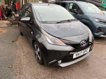 Toyota AYGO 1.0 VVT-i x-clusiv3 Hatchback 5dr Petrol Manual Euro 6 (68 ps)