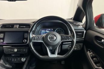 NISSAN LEAF 40kWh N-Connecta Hatchback 5dr Electric Auto (150 ps) Rear View 