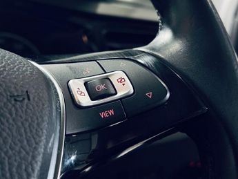 AUDI A6 AVANT 2.0 TDI ultra SE Estate 5dr Diesel S Tronic Euro 6 (s/s) (190 ps