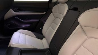 PORSCHE TAYCAN Performance 79.2kWh Saloon 4dr Electric Auto RWD (11kW Charger) 