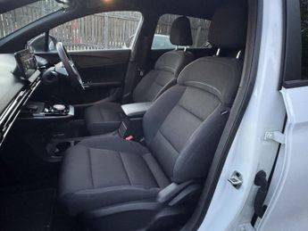 MG Mg4 51kWh SE Hatchback 5dr Electric Auto (170 ps)