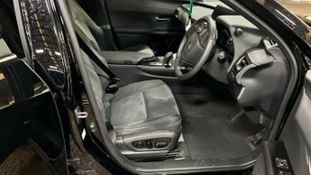 LEXUS UX 300e 54.3kWh SUV 5dr Electric Auto (204 ps)