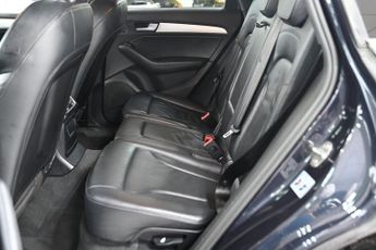 AUDI Q5 2.0 TDI S line Plus SUV 5dr Diesel S Tronic quattro Euro 5 (s/s)
