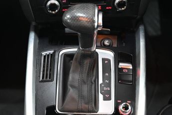 AUDI Q5 2.0 TDI S line Plus SUV 5dr Diesel S Tronic quattro Euro 5 (s/s)