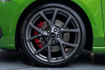 FORD FOCUS 2.3T EcoBoost ST Hatchback 5dr Petrol Auto Euro 6 (s/s) (280 ps)