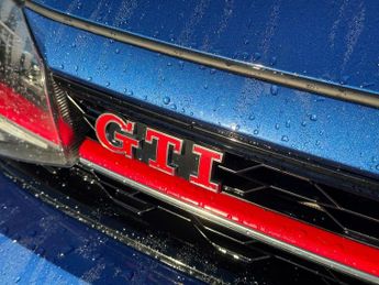 VOLKSWAGEN POLO 2.0 TSI GTI+ Hatchback 5dr Petrol DSG Euro 6 (s/s) (207 ps)