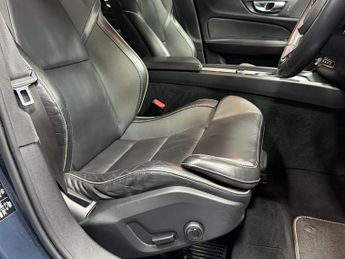 VOLVO V60 2.0 T5 R-Design Plus Estate 5dr Petrol Auto Euro 6 (s/s) (250 ps