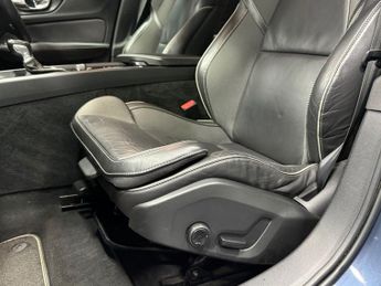 VOLVO V60 2.0 T5 R-Design Plus Estate 5dr Petrol Auto Euro 6 (s/s) (250 ps