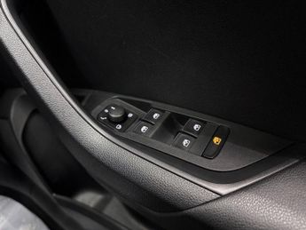 SKODA KAROQ 1.0 TSI SE L SUV 5dr Petrol DSG Euro 6 (s/s) (115 ps)