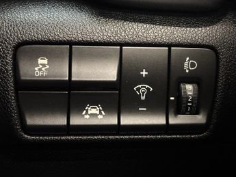 KIA SPORTAGE 1.6 T-GDi GT-Line SUV 5 Door Petrol Automatic White DCT AWD Euro