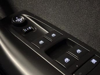 VAUXHALL ASTRA 1.4i Turbo SRi Hatchback 5 Door Petrol Automatic Blue Euro 6 