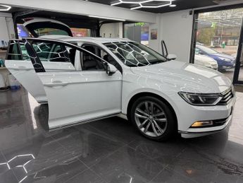 VOLKSWAGEN PASSAT 2.0 TDI BlueMotion Tech GT Estate 5dr Diesel DSG Euro 6 (s/s) (1