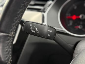 VOLKSWAGEN PASSAT 2.0 TDI BlueMotion Tech GT Estate 5dr Diesel DSG Euro 6 (s/s) (1