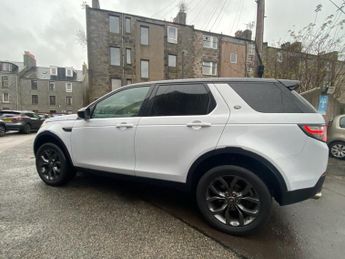 LAND ROVER DISCOVERY SPORT 2.0 TD4 Landmark SUV 5dr Diesel Auto 4WD Euro 6 (s/s) (180 ps)