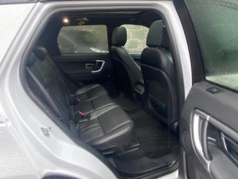 LAND ROVER DISCOVERY SPORT 2.0 TD4 Landmark SUV 5dr Diesel Auto 4WD Euro 6 (s/s) (180 ps)