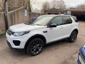 LAND ROVER DISCOVERY SPORT 2.0 TD4 Landmark SUV 5dr Diesel Auto 4WD Euro 6 (s/s) (180 ps)