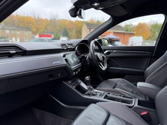 AUDI Q3 1.5 TFSI CoD 35 S line SUV 5dr Petrol S Tronic Euro 6 (s/s) (150