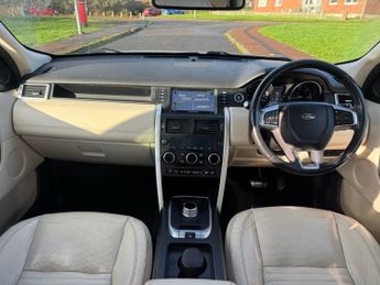 LAND ROVER DISCOVERY SPORT 2.2 SD4 HSE Luxury SUV 5dr Diesel Auto 4WD Euro 5 (s/s) (190 ps)